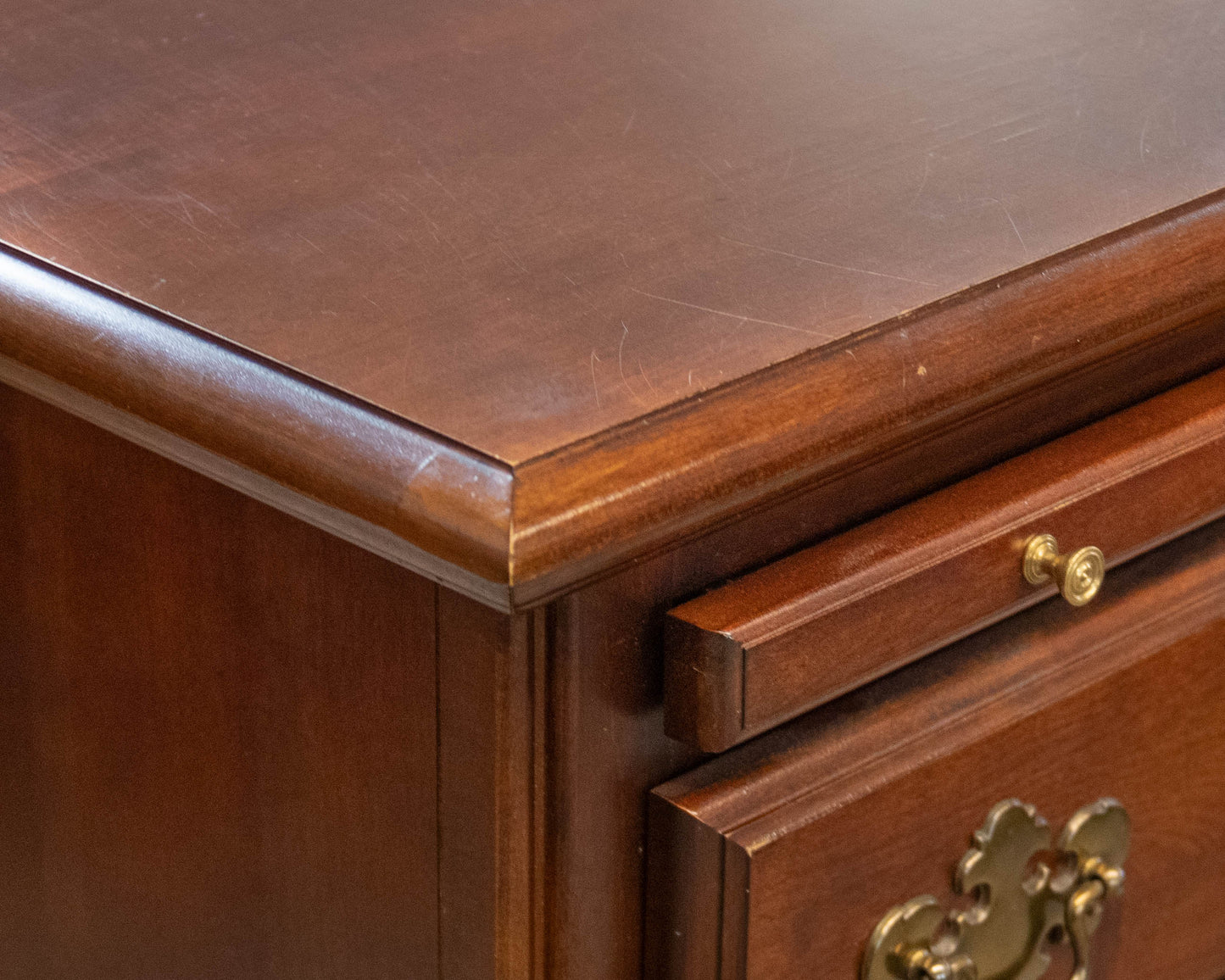 Pair of American Drew 4-Drawer Bedside Chests in Cherry with Brass Pulls