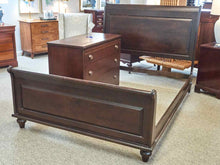 Queen Espresso Finish Sleigh  Bed