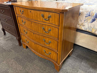 Drexel 'Devoncourt' Bachelor's Chest