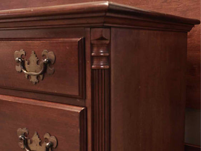 Mahogany 4 Drawer Dresser Queen  Anne Style w/Brass Pulls in Rich Finish