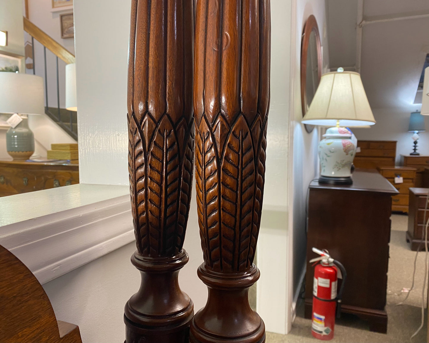 Mahogany  Queen 4 Rice Carved Post  Bed