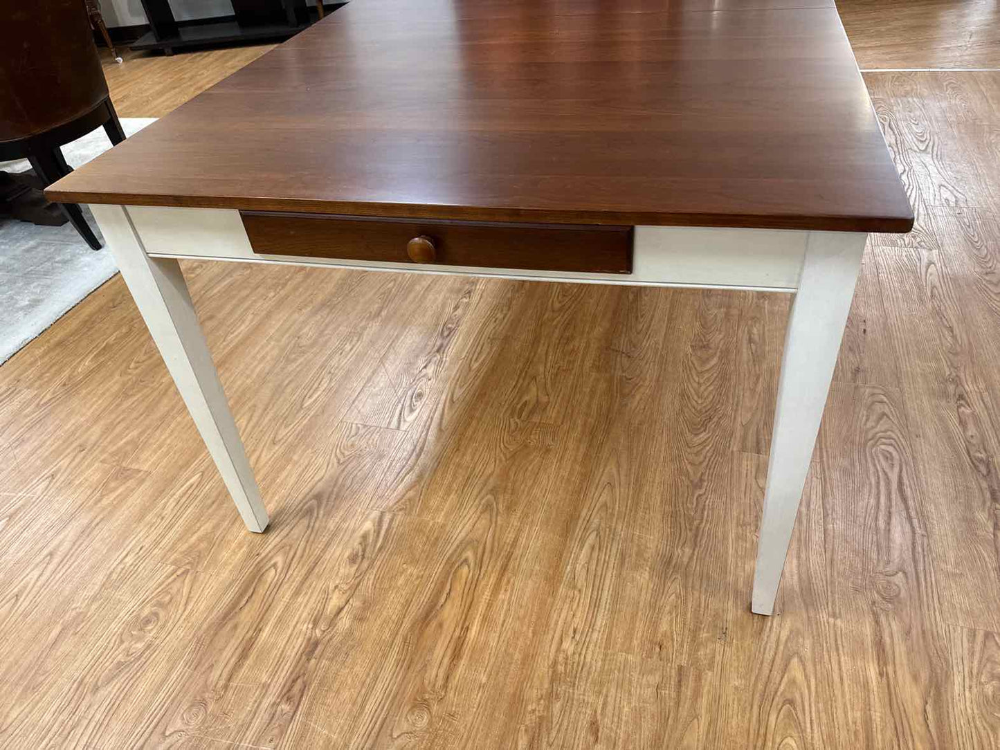 Ethan Allen 2 Tone Table & Chair Set