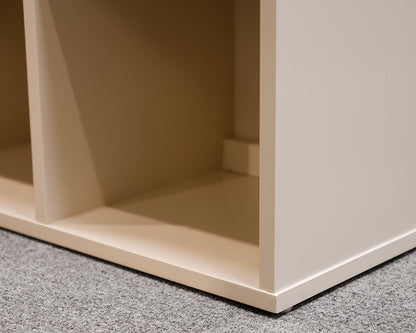 Painted Antique White Project Island With Two Stools