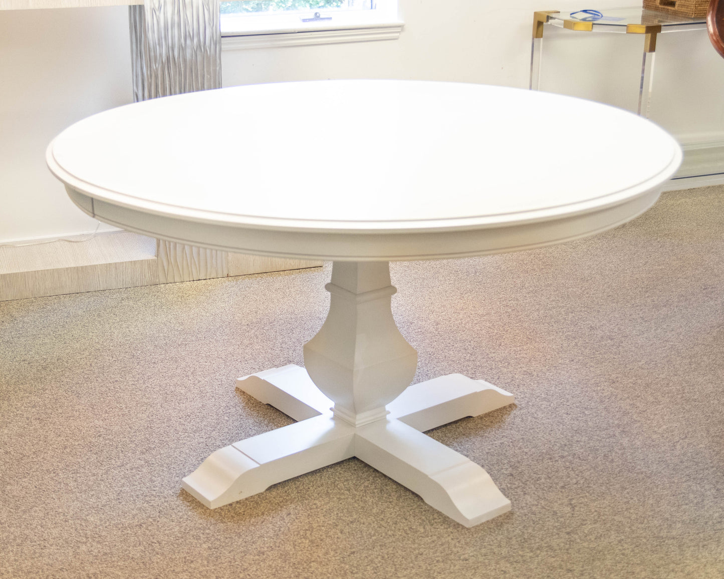 Gat Creek Maitland Pedestal 54" Round Table in Classic Snowdrift Finish