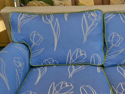 Norwalk  Furniture Sky Blue With Green Piping Upholstered  Queen Sleeper