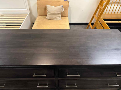 Yutsy Woodworking 'Coronado' 8-Drawer Dresser