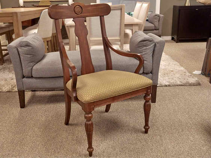 Ethan Allen British Classics Cherry Table & 6 Chair Set