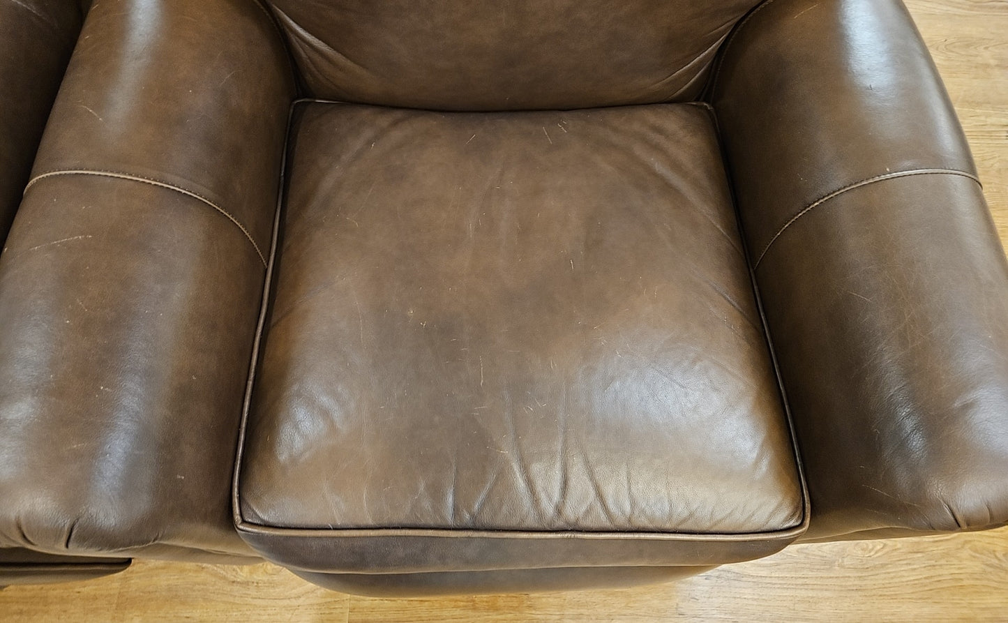McNeilly Furniture Pair of Leather Recliners