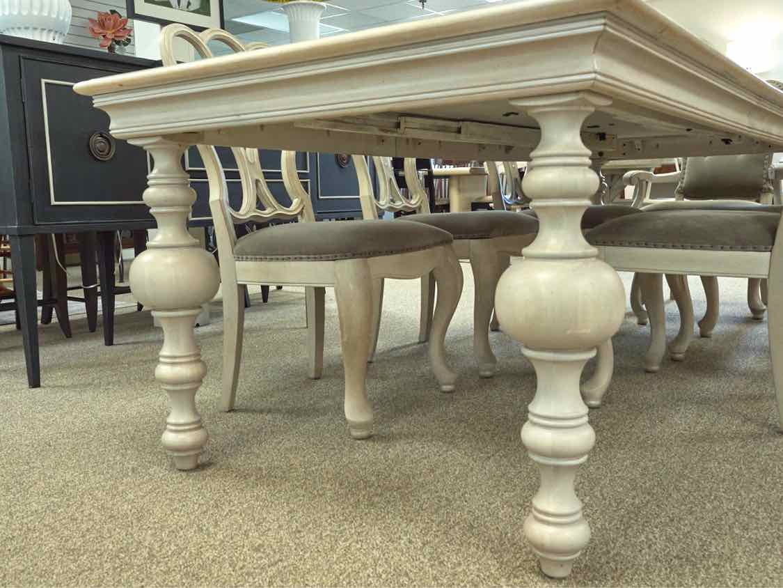 Universal Grey Driftwood Finish Table & 8 Chair Set