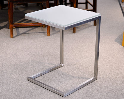 C Style Accent Table