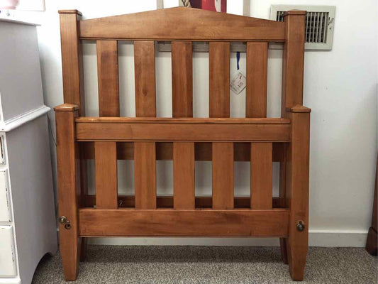 Ethan Allen Maple Finish Twin Slat Bed
