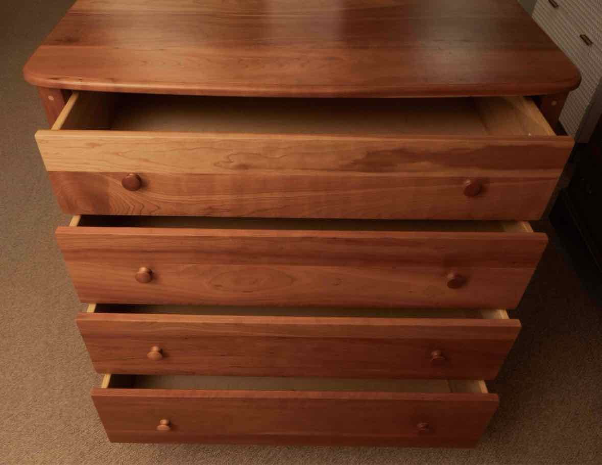 Pompanoosuc Mills Natural Cherry 4 Drawer  Chest