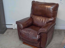 La-Z-Boy 'Astor' Chestnut Leather Distinctive Accent Stiching Wall Hug Recliner