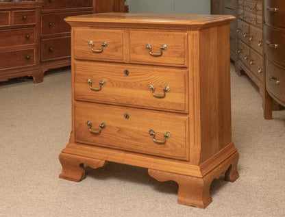 Kincaid Oak 3 Drawer N ightstand