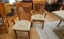 Saloom Set of 6 Cherry Dining Chairs