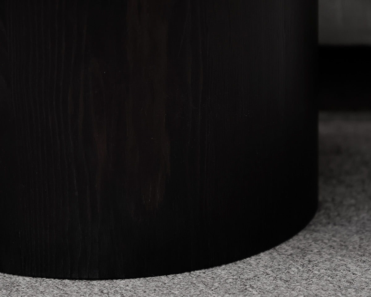 STUDIOTWENTYSEVEN "IN7" Bench