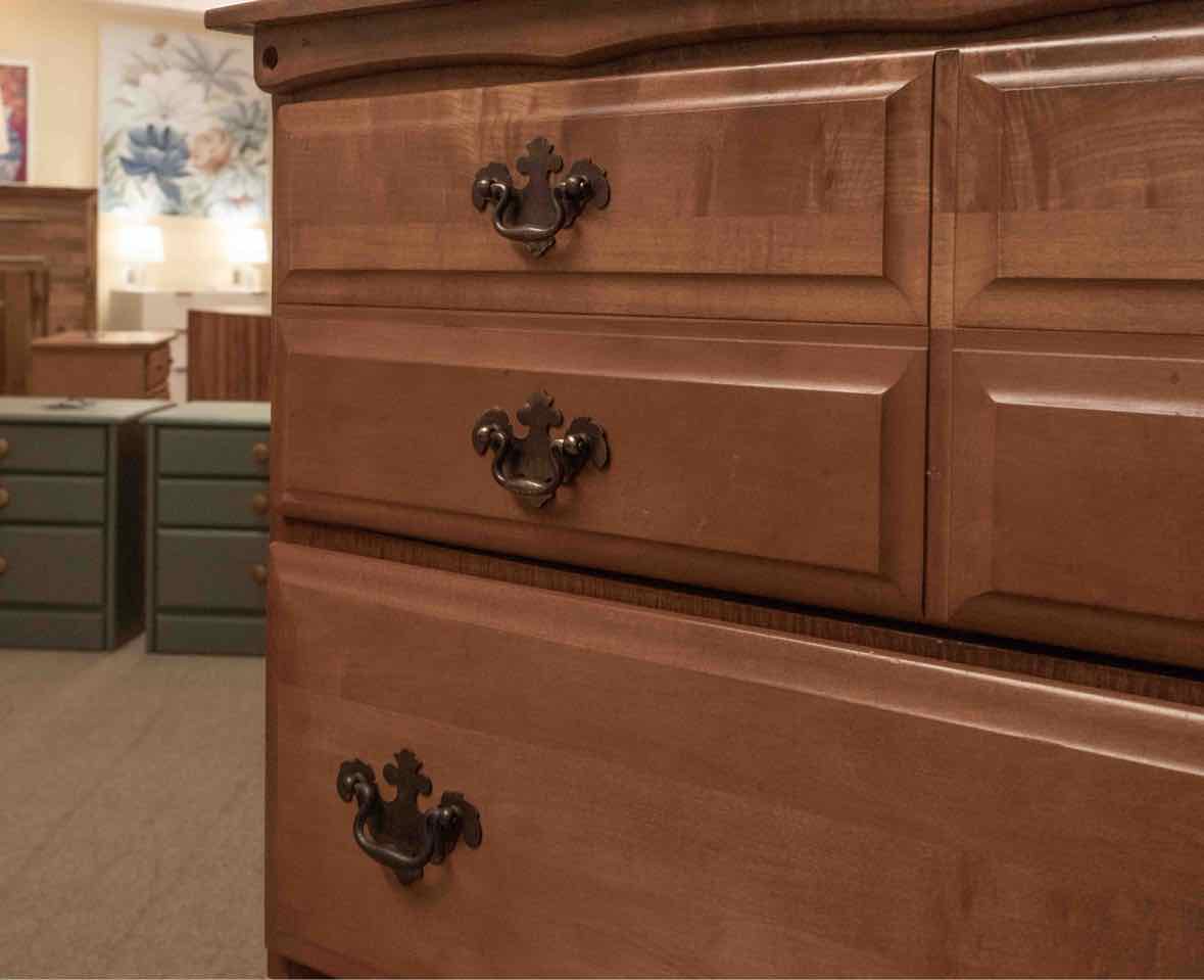 Maple 4 Drawer Chest