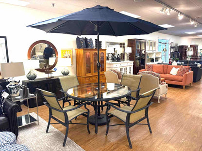 Brown Jordan Outdoor Dining Set
