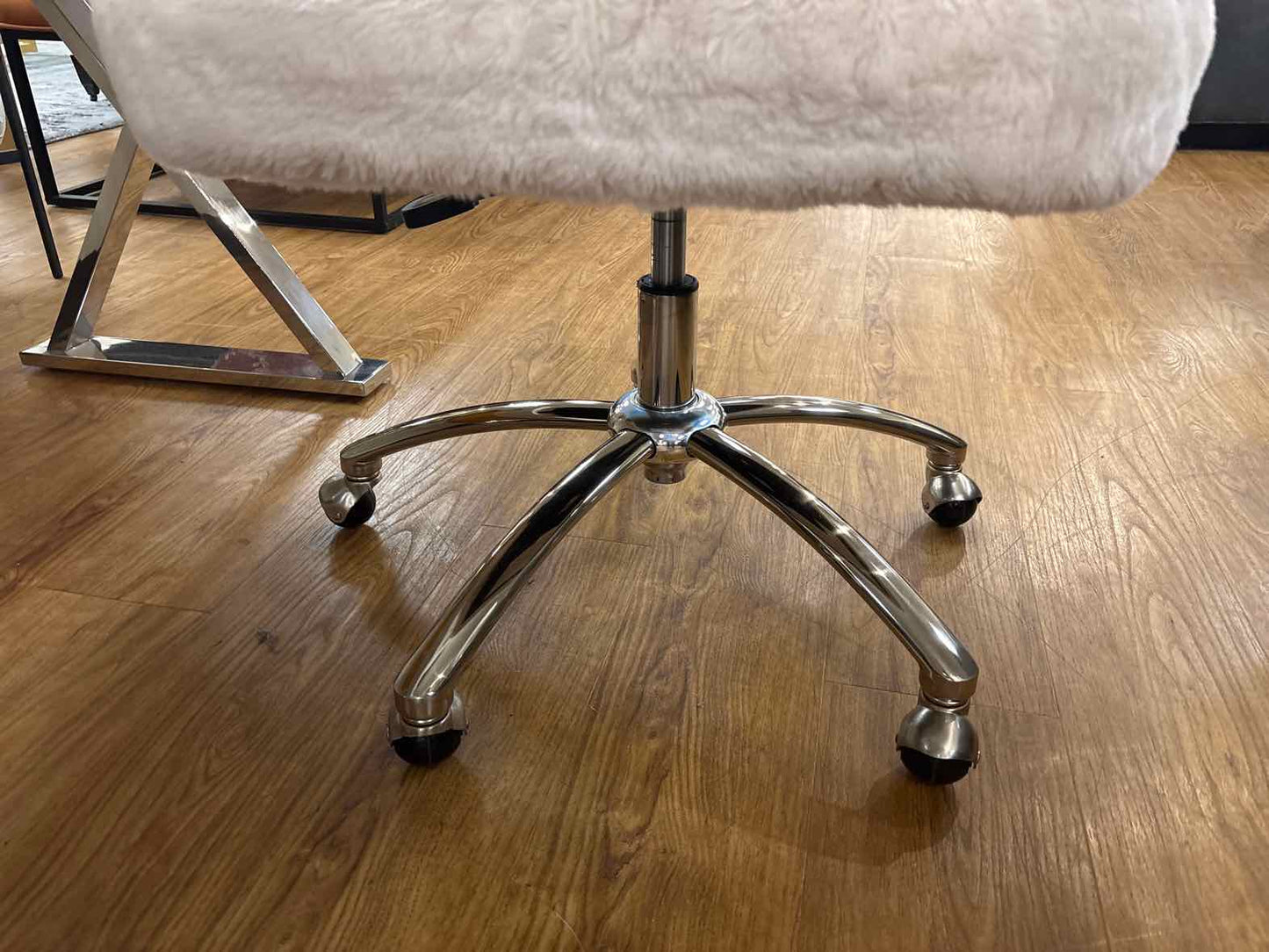 PB Teen Wingback Swivel Desk Chair