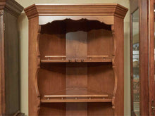 Hale Furniture Vermont Maple  3 Shelf 1 Door Corner Cabinet