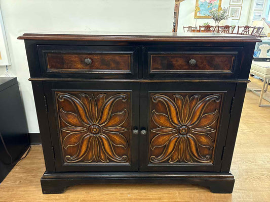 Hooker 'Grandover' Accent Chest