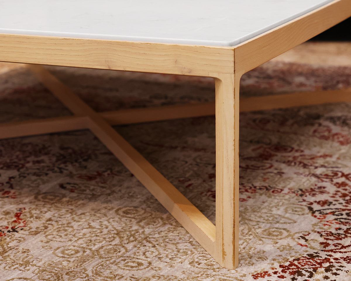 Knoll Krusion Quartz Top Coffee Table