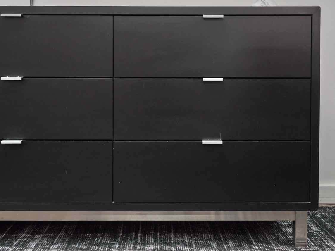 Room & Board Black Contemporary Nine Drawer Dresser
