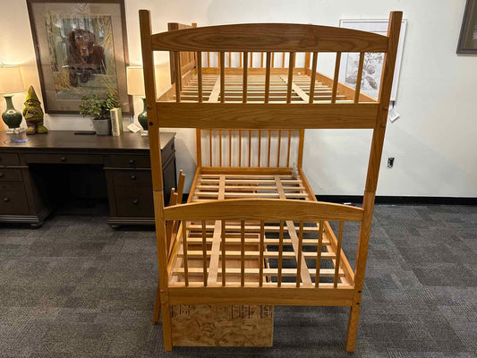 Twin Oak Bunkbed