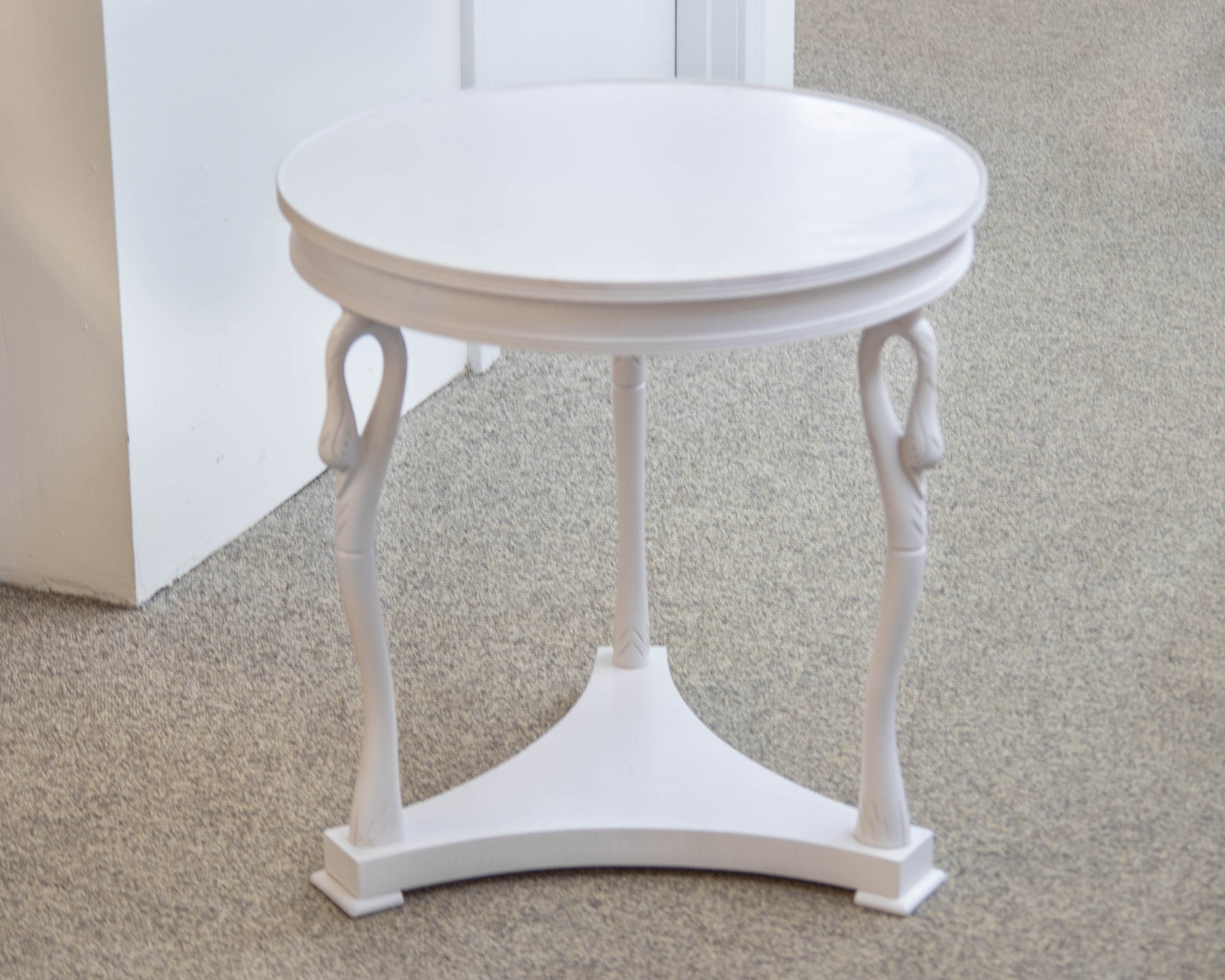 Italian Made White Finish Side Table with Swan Head Accent
