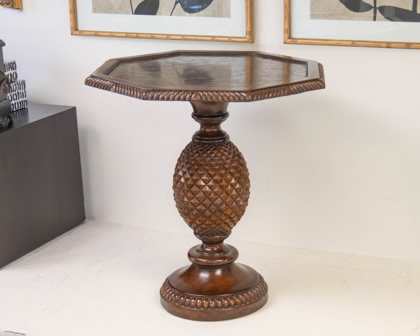 Pineapple Base Octagonal Lamp Table in Dark Finish