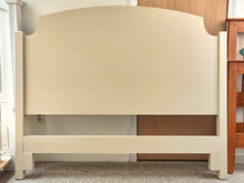 Gat Creek Franklin Queen Headboard in Classic Santa Barbara Finish