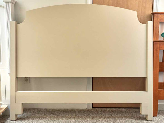 Gat Creek Franklin Queen Headboard in Classic Santa Barbara Finish