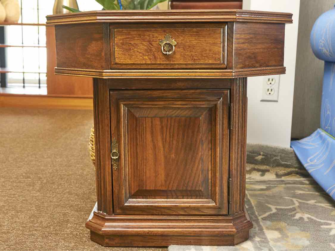 Ethan Allen Oak Octagon Shape 1 Drawer 1 Door Side Table
