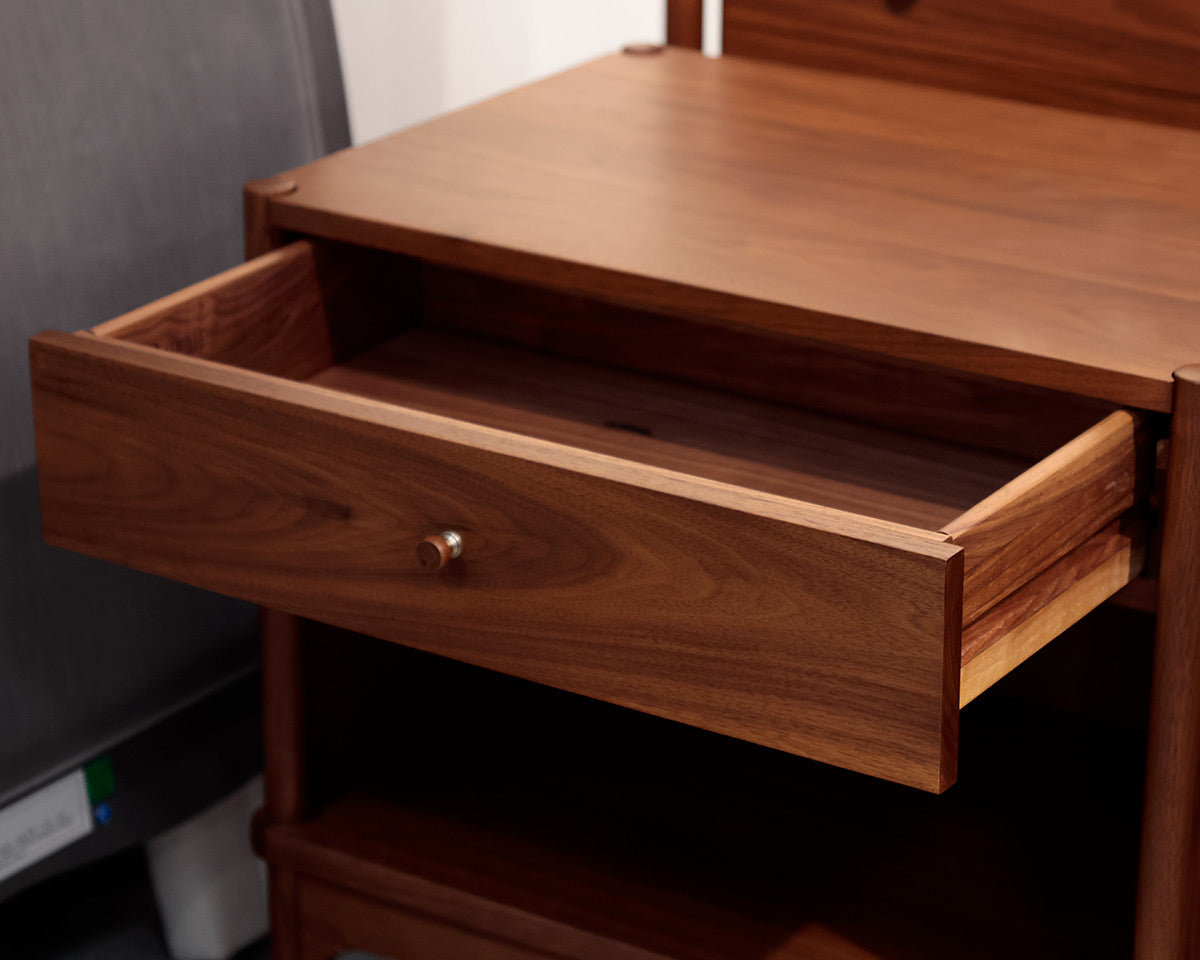 Pair of Stickley 'Walnut Grove' Open Nightstands