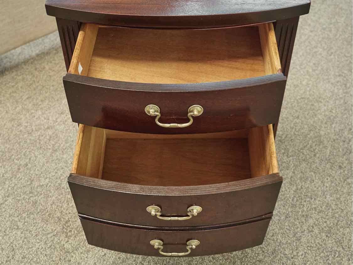 Mahogany 2 Drawer Nightstand with Brass Chippendale Pulls