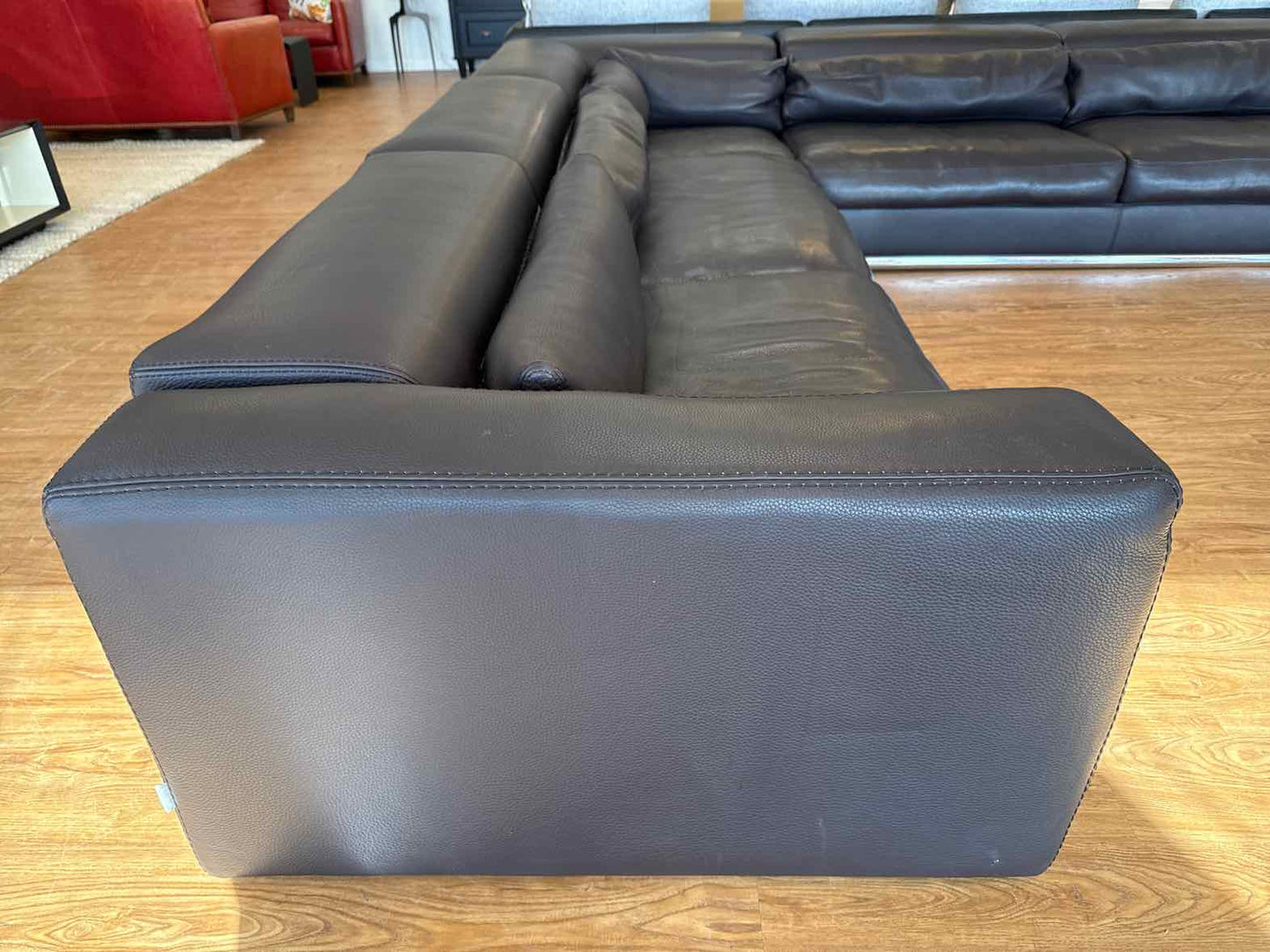 Cierre 'Symphony' Italian Leather Sectional