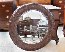 Ethan Allen British Classics Round Carved Frame Mirror