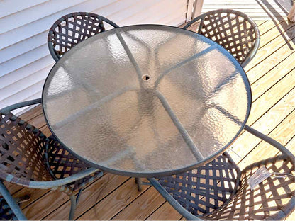 Brown Jordan Round 48"Round Table  & 6 ChairOutdoor Dining Set