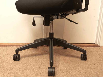 Black Arm  Adjustable Seat Height Office  Chair On Wheels