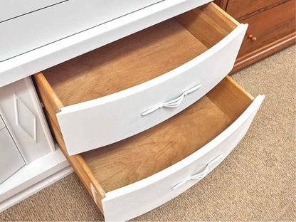 Harmony House 6 Drawer Dresser in Wildwood White Finish with Metal Pulls