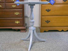 Pie Crust Accent Table in White Finish