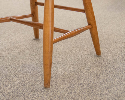 Set of 4 Windsor Dining Chairs