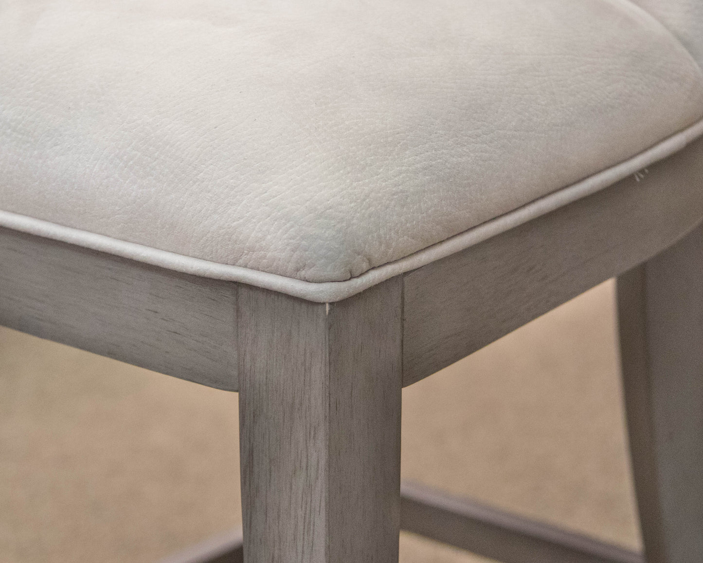 Bernhardt  Set of 4 Counter Stools In Light Gray Pebbled Suede
