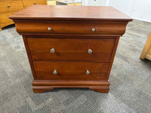 Mastercraft Cherry 3-Drawer Nightstand