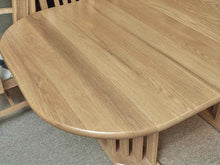 Vermont Hale  Oak Dining Table 2 Leaves , 8  Chair Set