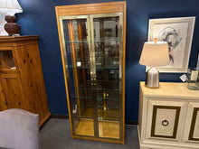 Thomasville Topaz Collection Lighted Curio Cabinet