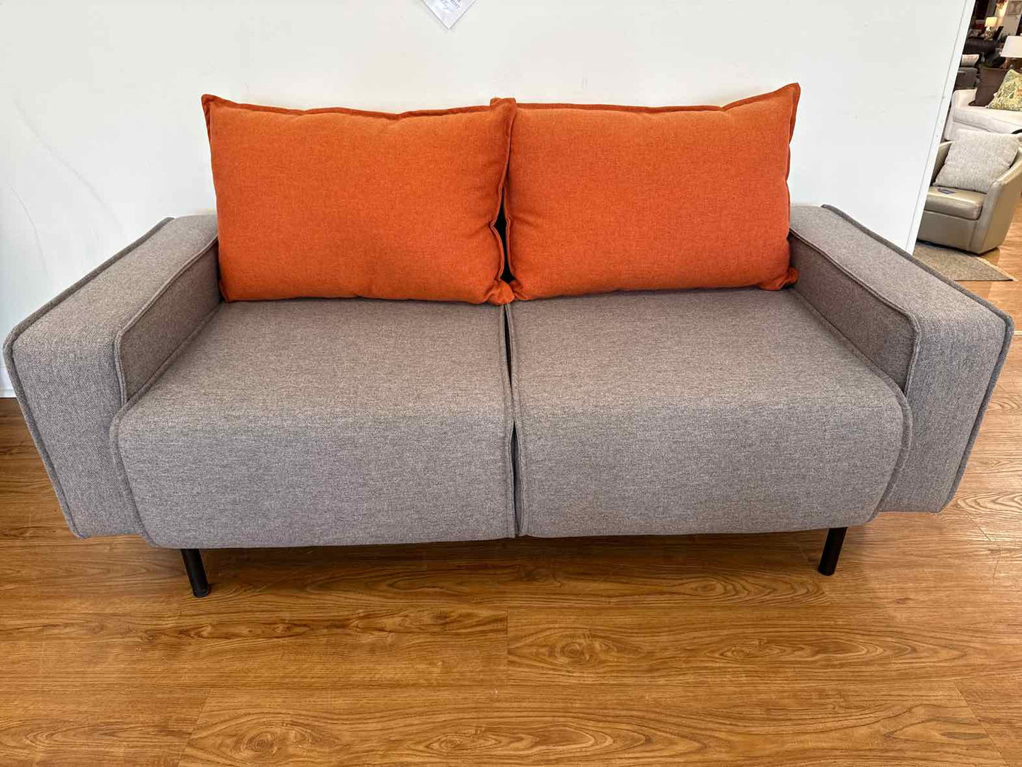 Frovi Contemporary Two-Seater 'Snug' Sofa