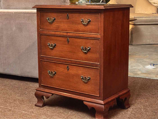 Craftique Cherry 3 Drawer Chest Includes Key