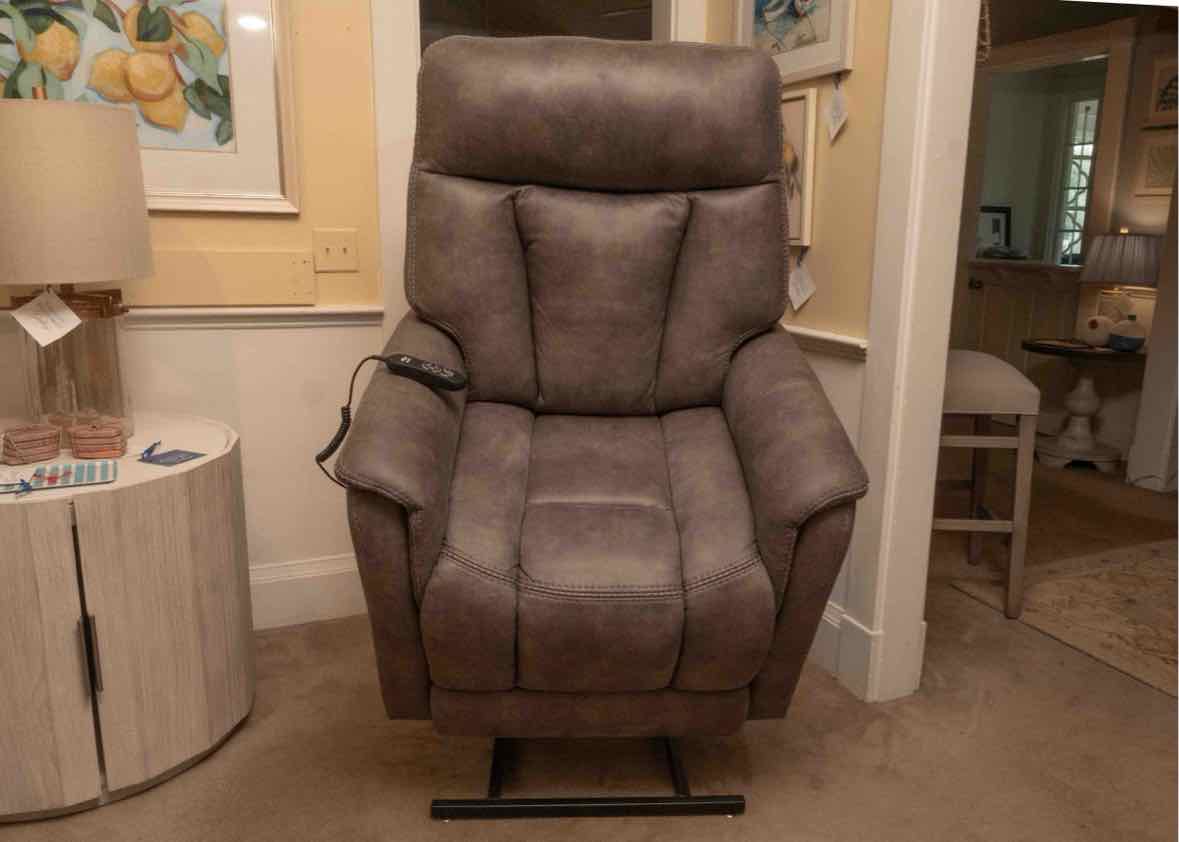Warehouse M Furniture Bernie & Phil  Altra Suede Power Lift  Chair