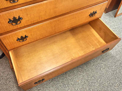 Tiger Maple 6 Drawer Dresser with Chippendale Handles